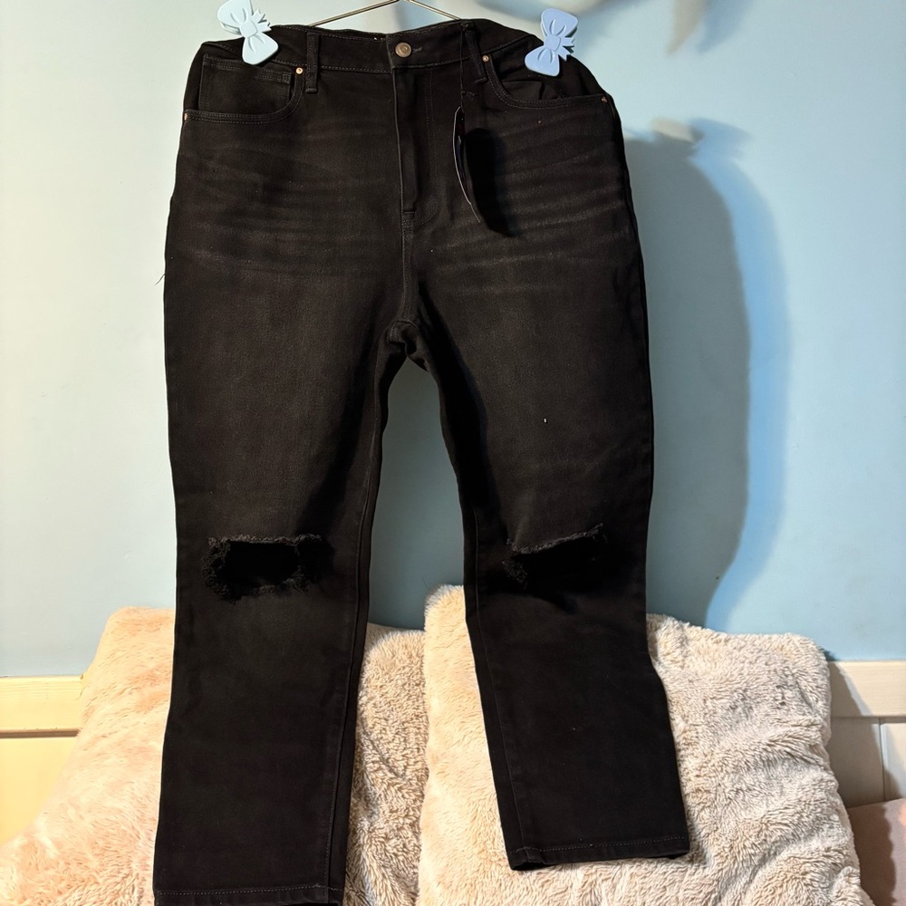 No Boundaries High Rise Mom Jeans - Black